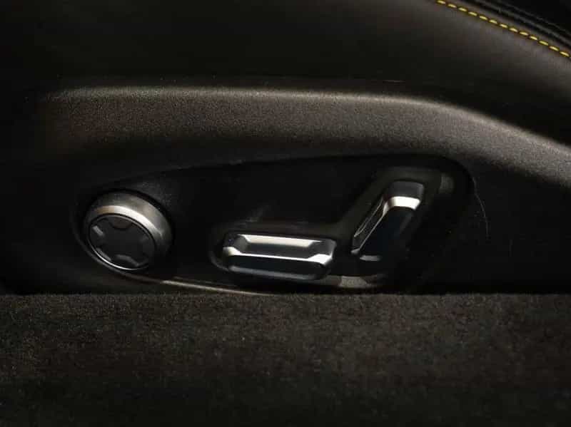 Lotus Emira Turbo First Edition 12/2024-photo-15