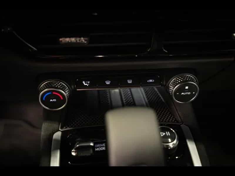 Lotus Emira Turbo First Edition 12/2024-photo-11
