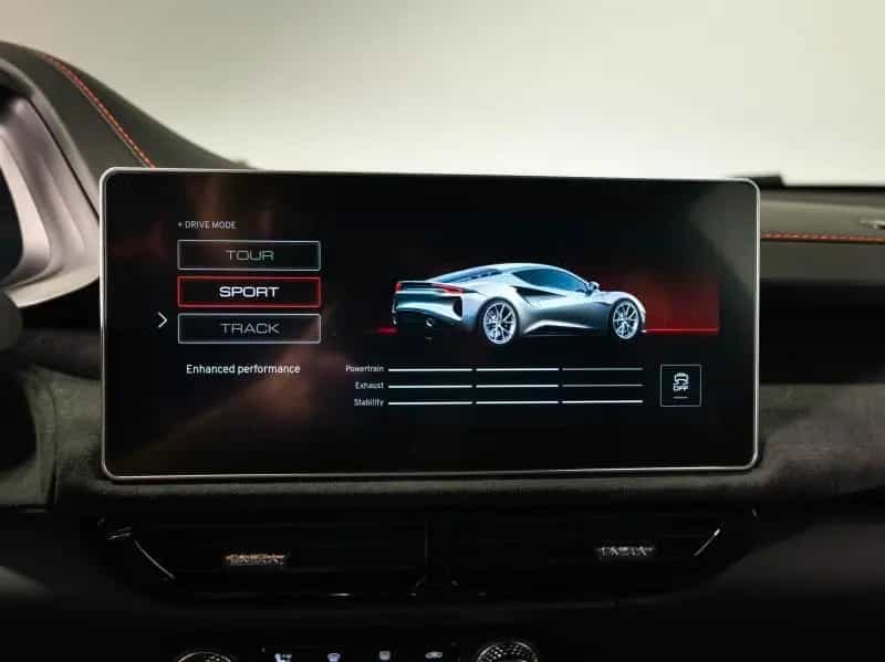 Lotus Emira Turbo First Edition 12/2024-photo-14
