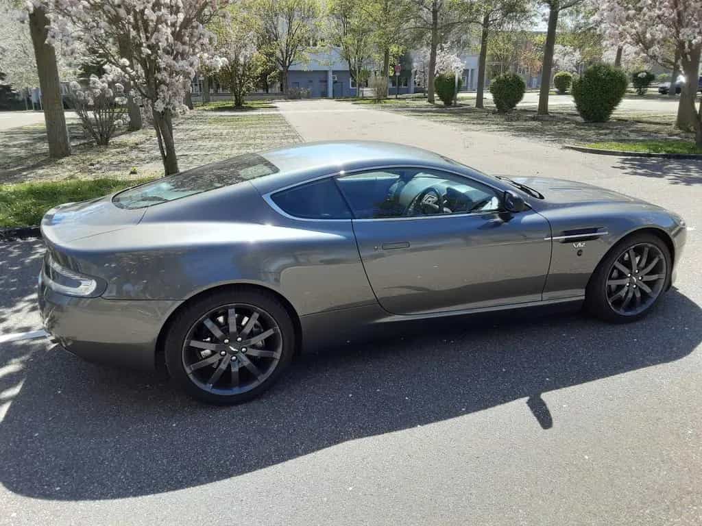 Aston Martin DB9 5.9 Touchtronic - RHD 06/2004-photo-5