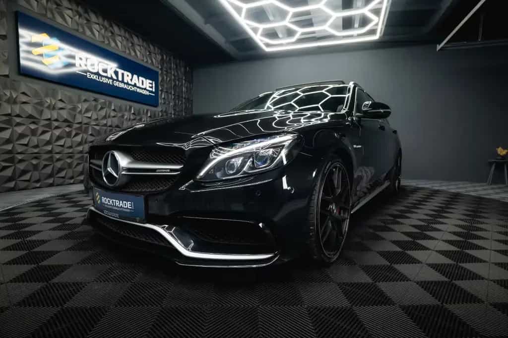 Mercedes-Benz C 63 AMG C 63 S T AMG Performance *Pano*Burmester*LED* 07/2017-photo-1