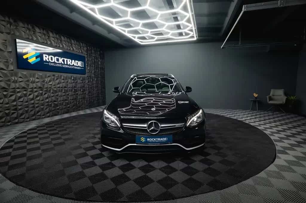 Mercedes-Benz C 63 AMG C 63 S T AMG Performance *Pano*Burmester*LED* 07/2017-photo-2