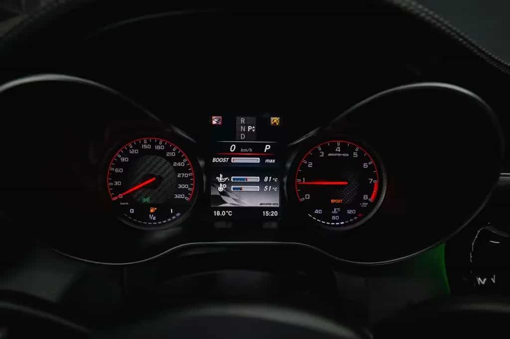 Mercedes-Benz C 63 AMG C 63 S T AMG Performance *Pano*Burmester*LED* 07/2017-photo-31