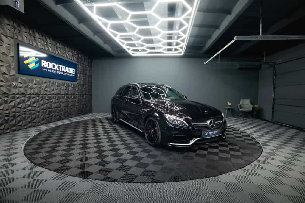 Mercedes-Benz C 63 AMG C 63 S T AMG Performance *Pano*Burmester*LED* 07/2017-photo-6