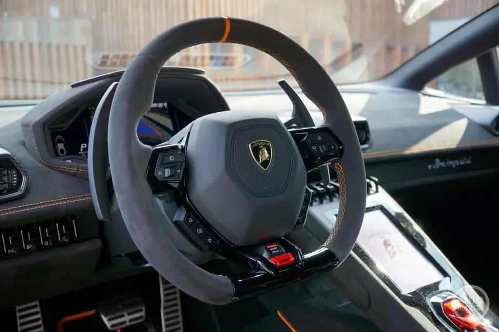 Lamborghini Huracán Sterrato 1 of 1499 Keramik 03/2024-photo-19