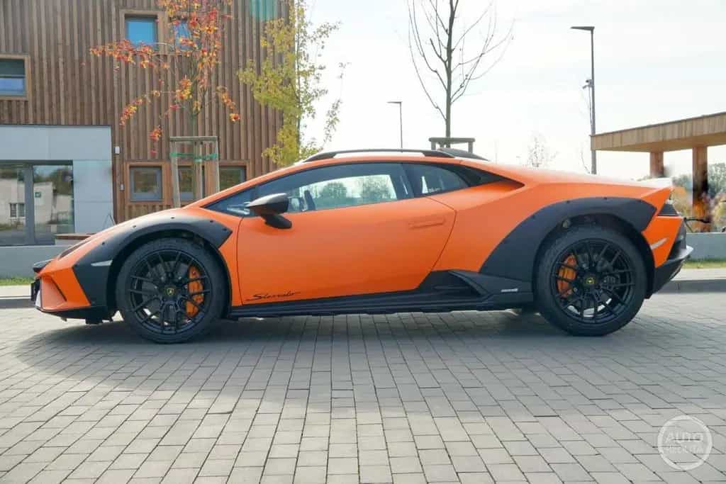 Lamborghini Huracán Sterrato 1 of 1499 Keramik 03/2024-photo-2