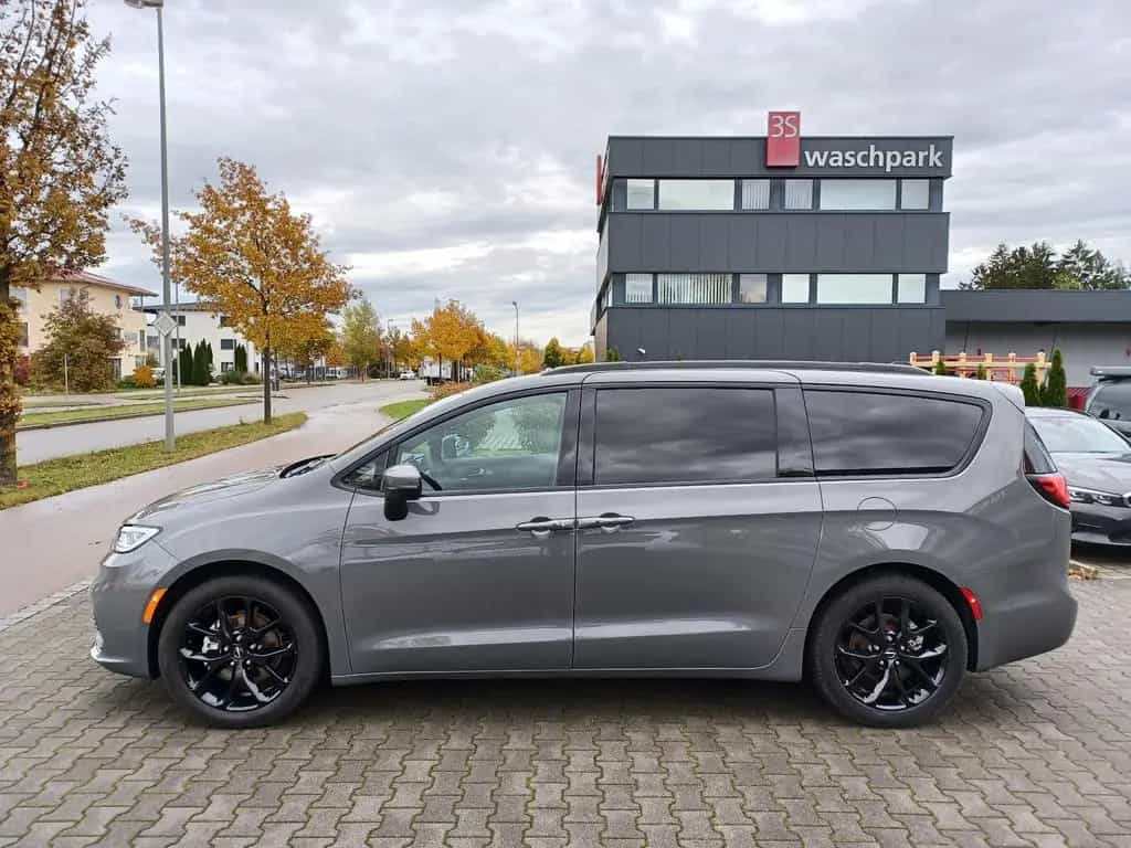 Chrysler Pacifica ."S".L-Plus.Facelift.7-Sitze.ACC.Memory. 04/2023-photo-4