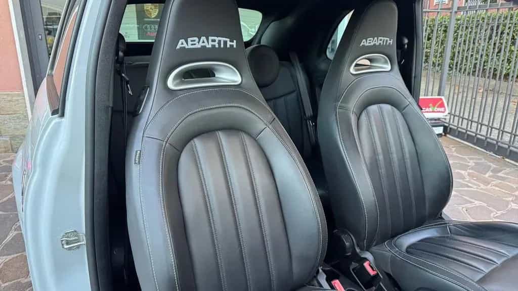 Abarth 595 C 1.4 Turbo T-Jet 165 CV Turismo 70 a 01/2020-photo-14