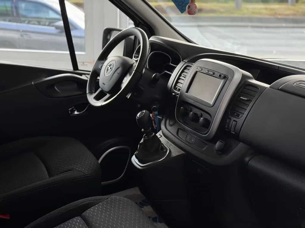 Opel Vivaro B L1 Behindertengerecht-Rampe 6+1 01/2016-photo-7