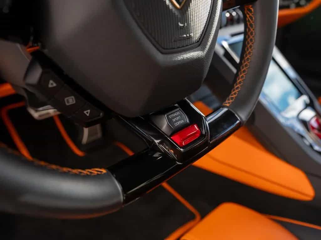 Lamborghini Huracán Evo RWD SPORTSEAT LDS SENSONUM CARPLAY A 05/2021-photo-37