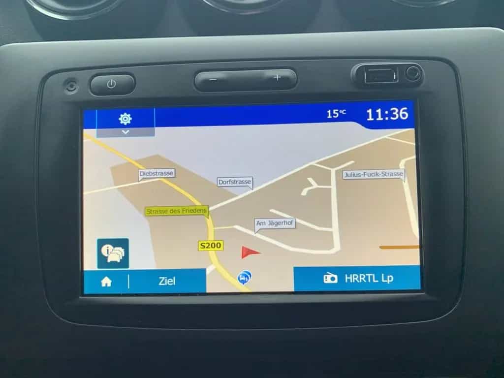 Dacia Duster ADVENTURE TCe 150 2WD AHK+NAVI+SHZ+TEMPO 12/2019-photo-16