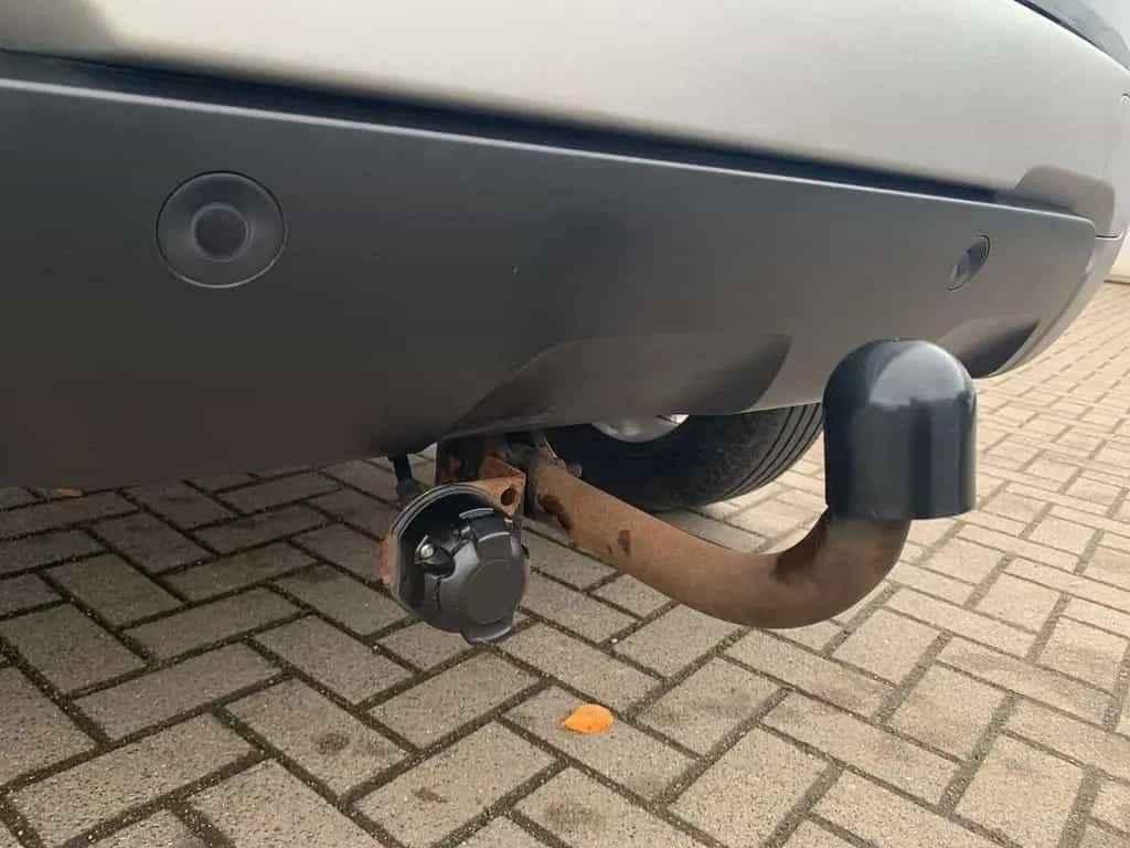 Dacia Duster ADVENTURE TCe 150 2WD AHK+NAVI+SHZ+TEMPO 12/2019-photo-27