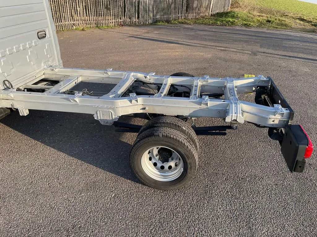 MAN TGE 5.160 Fahrgestell DOKA L4 AHK SITZHZ LED DAB 12/2025-photo-9