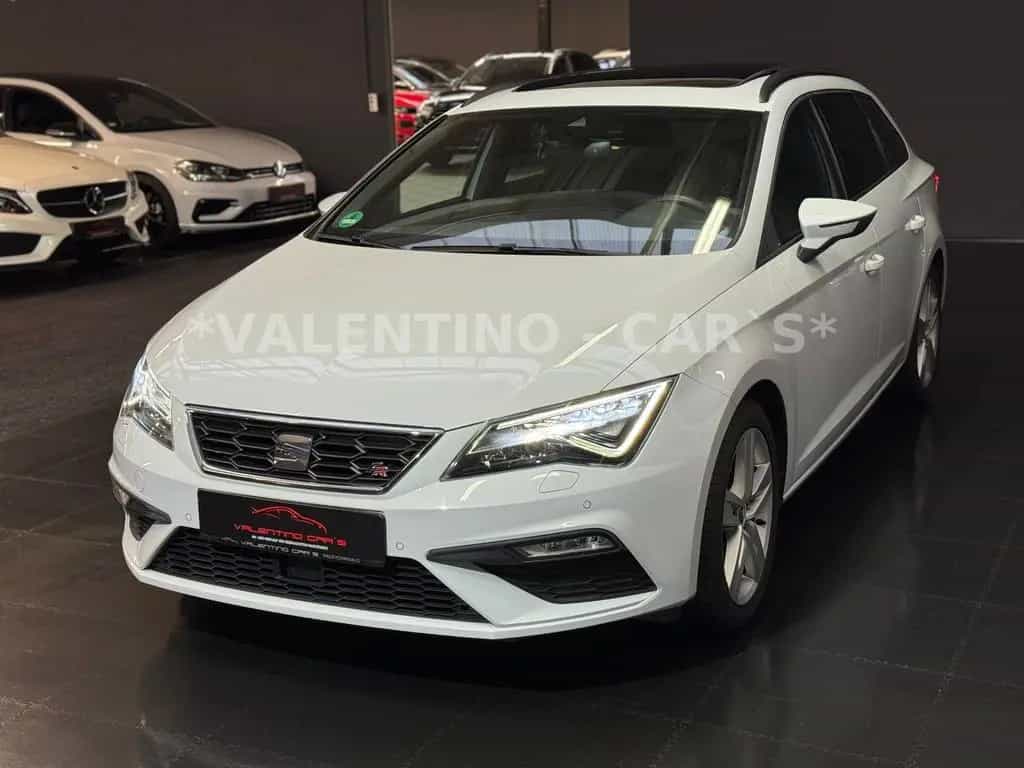 Seat Leon ST FR Virtual/Pano/Nav/ACC/Shz/PDC/Beats 09/2018-photo-1