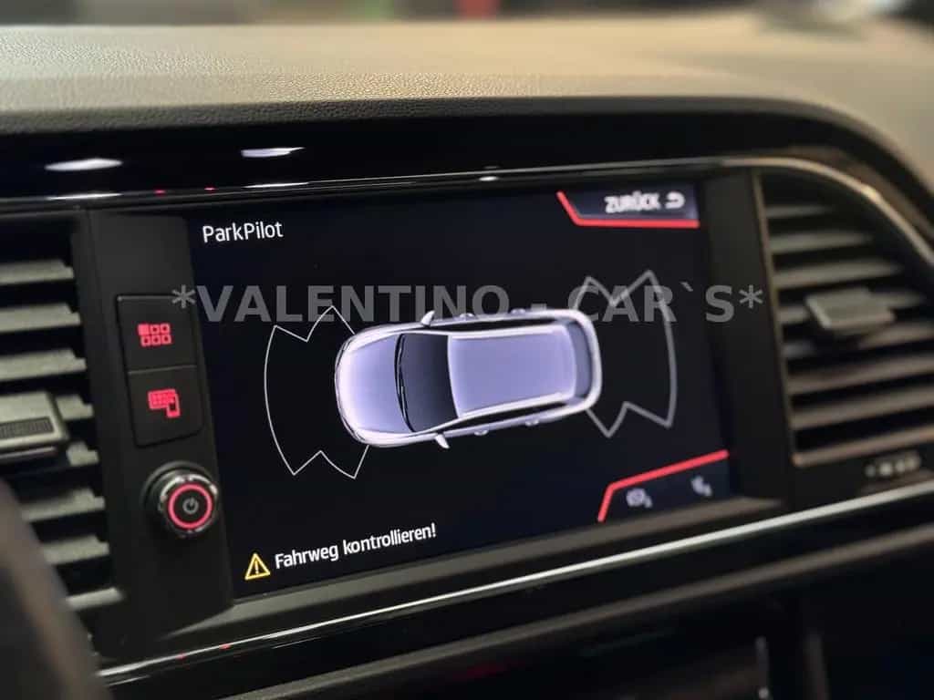 Seat Leon ST FR Virtual/Pano/Nav/ACC/Shz/PDC/Beats 09/2018-photo-21