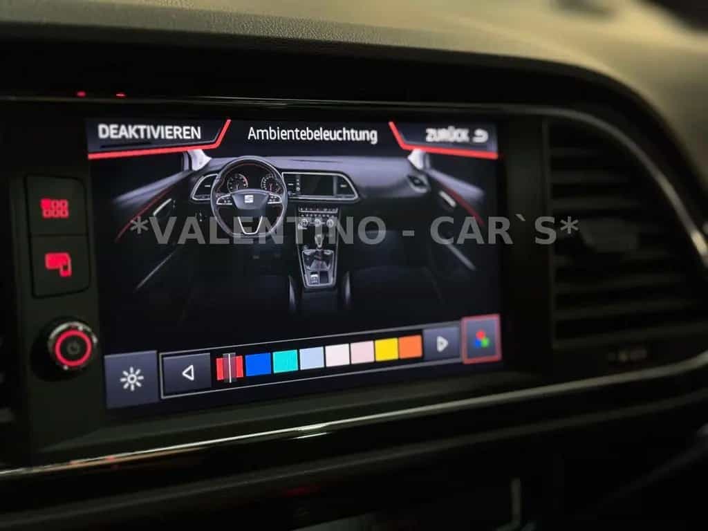 Seat Leon ST FR Virtual/Pano/Nav/ACC/Shz/PDC/Beats 09/2018-photo-24