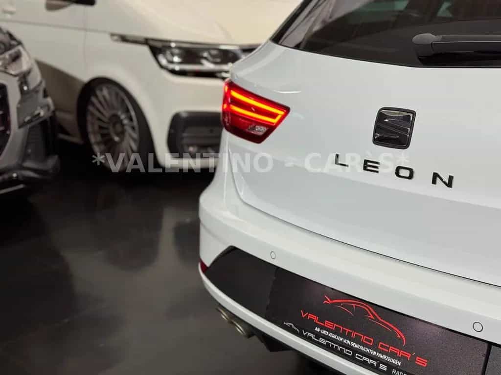 Seat Leon ST FR Virtual/Pano/Nav/ACC/Shz/PDC/Beats 09/2018-photo-29