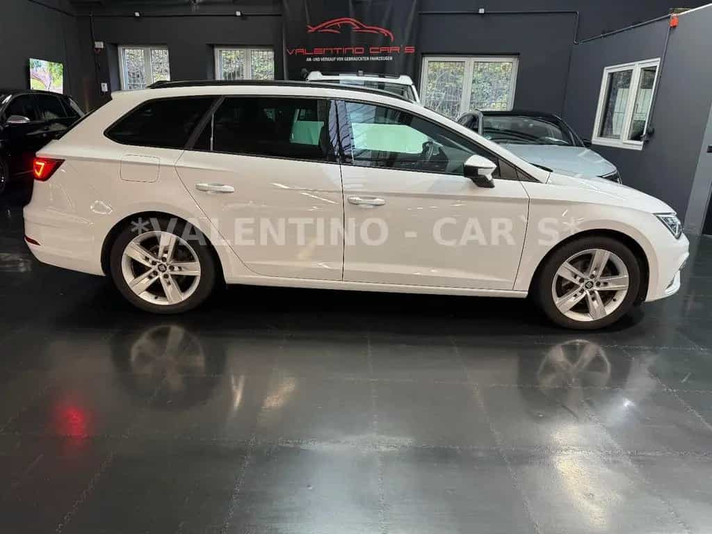 Seat Leon ST FR Virtual/Pano/Nav/ACC/Shz/PDC/Beats 09/2018-photo-4