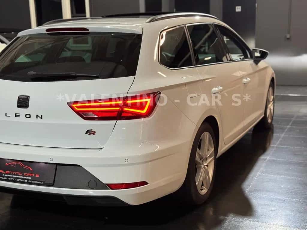 Seat Leon ST FR Virtual/Pano/Nav/ACC/Shz/PDC/Beats 09/2018-photo-48