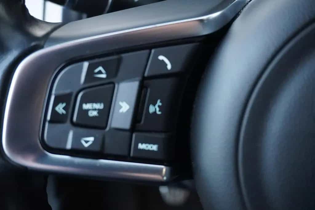 Jaguar XF 20d R-Sport*Xenon*Leder*Navi* 08/2017-photo-20
