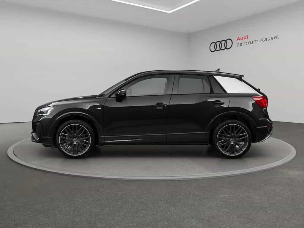 Audi Q2 S line Matrix LED CarPlay Leder RÜ 19" null-photo-3