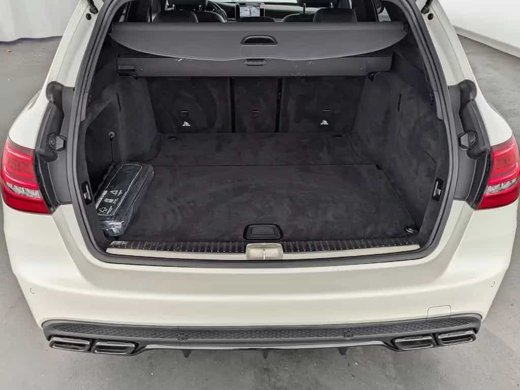 Mercedes-Benz C 63 AMG C 63 T AMG PANO+LED+NAVI+SHZ+PDC+ 01/2018-photo-10