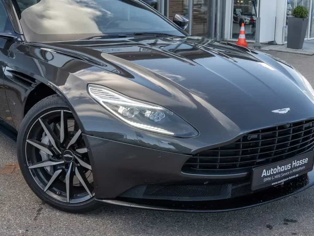Aston Martin DB 11 Coupé V12 deutsch B&O SITZBELÜFT 02/2017-photo-13