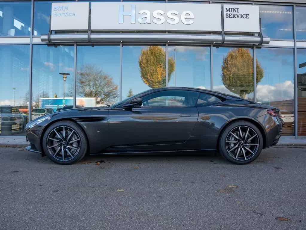 Aston Martin DB 11 Coupé V12 deutsch B&O SITZBELÜFT 02/2017-photo-7