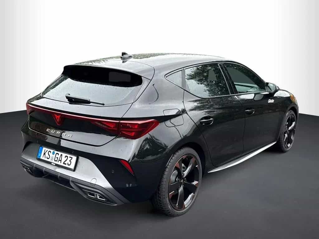 Cupra Leon 1.5 eTSI, DSG, RFK, LED, SHZ 08/2025-photo-1