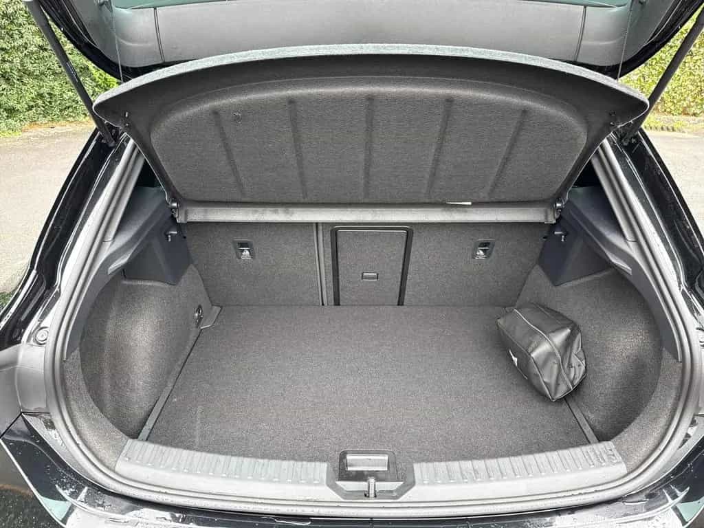 Cupra Leon 1.5 eTSI, DSG, RFK, LED, SHZ 08/2025-photo-12