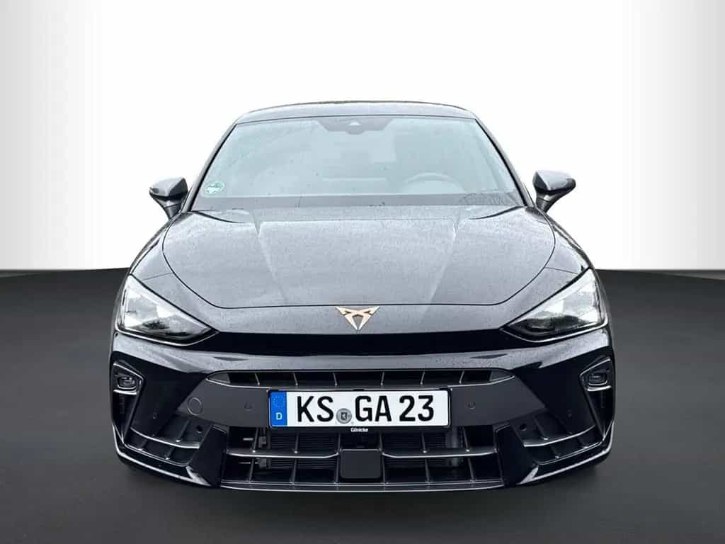 Cupra Leon 1.5 eTSI, DSG, RFK, LED, SHZ 08/2025-photo-2