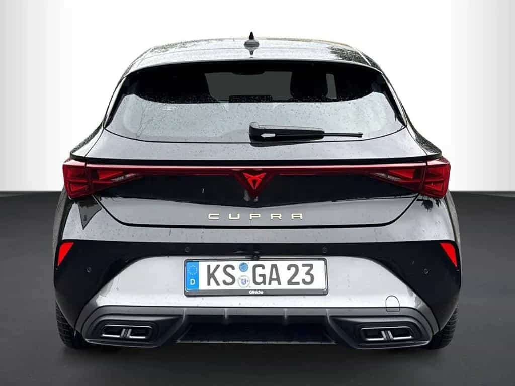 Cupra Leon 1.5 eTSI, DSG, RFK, LED, SHZ 08/2025-photo-3