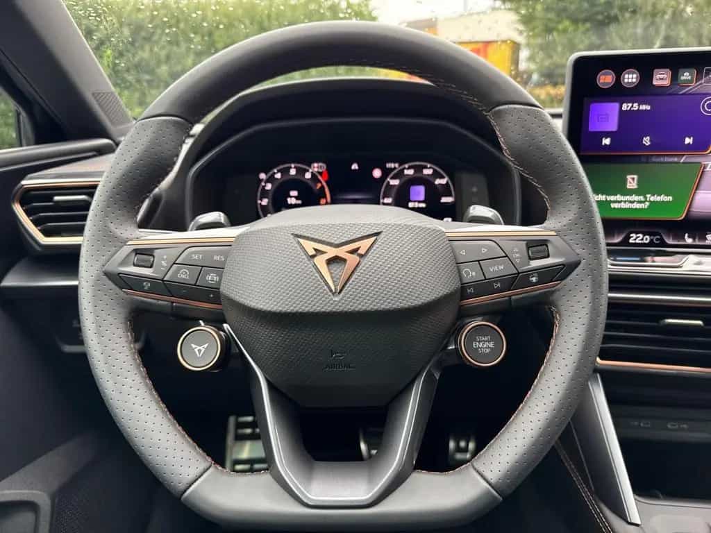 Cupra Leon 1.5 eTSI, DSG, RFK, LED, SHZ 08/2025-photo-8