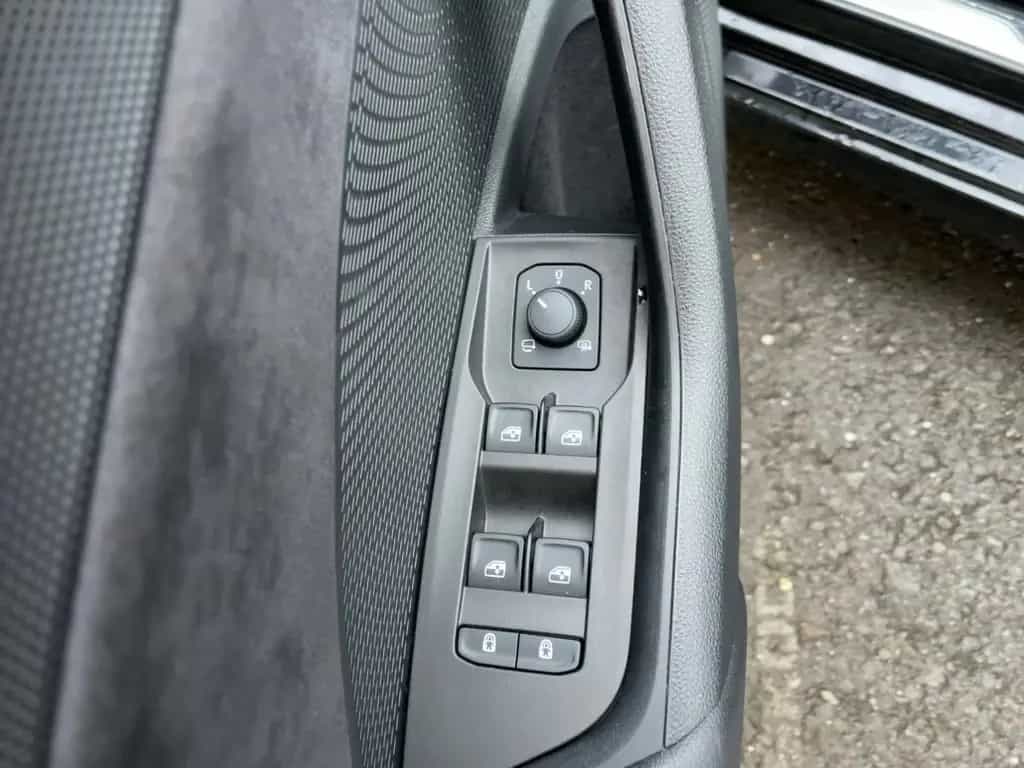 Skoda Octavia Combi RS APP+DAB+HUD+VIRT+ACC+LED+NAVI 09/2022-photo-13