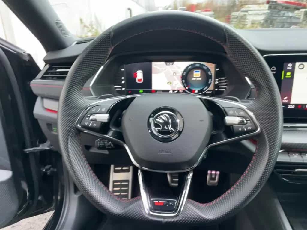 Skoda Octavia Combi RS APP+DAB+HUD+VIRT+ACC+LED+NAVI 09/2022-photo-8