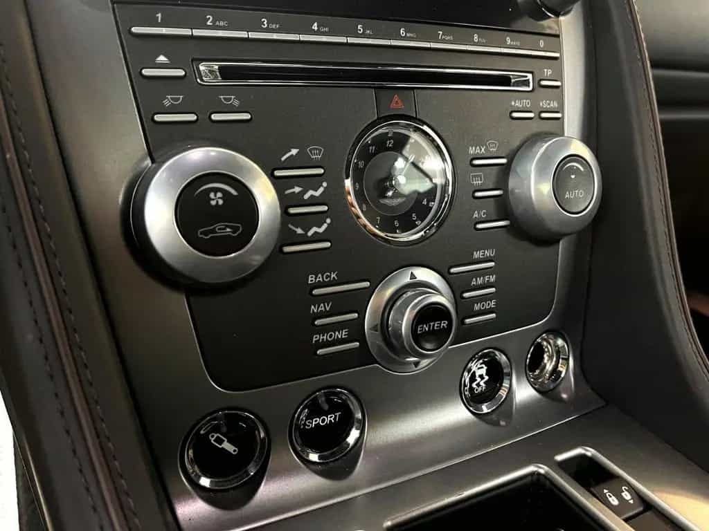 Aston Martin Virage DB9 Virage Coupé Touchtronic 09/2013-photo-15