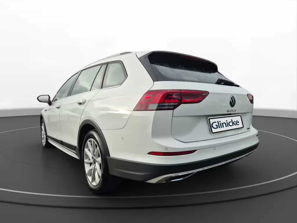 Volkswagen Golf VIII Variant 2.0 TDI Alltrack 4Motion SiHz 01/2023-photo-7