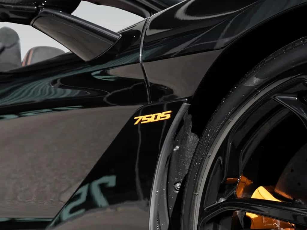 McLaren 750S Spider | Carbon Exterior | Black Alcantara 05/2025-photo-17