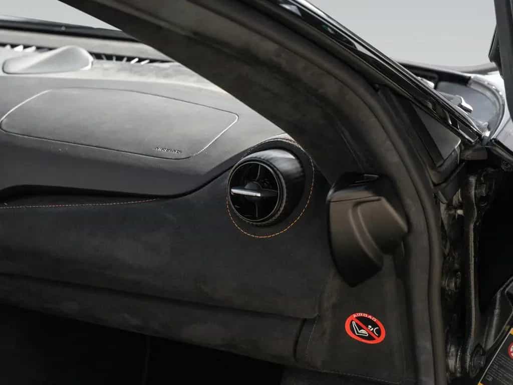 McLaren 750S Spider | Carbon Exterior | Black Alcantara 05/2025-photo-28