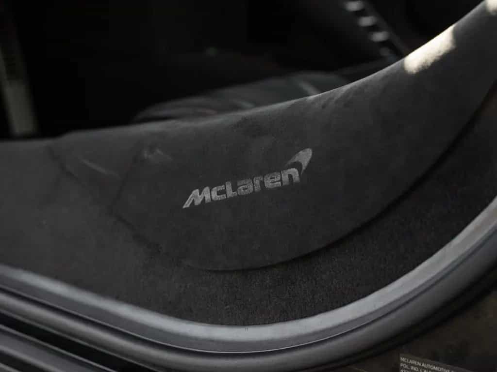 McLaren 750S Spider | Carbon Exterior | Black Alcantara 05/2025-photo-30