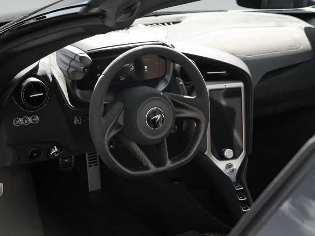 McLaren 750S Spider | Carbon Exterior | Black Alcantara 05/2025-photo-32