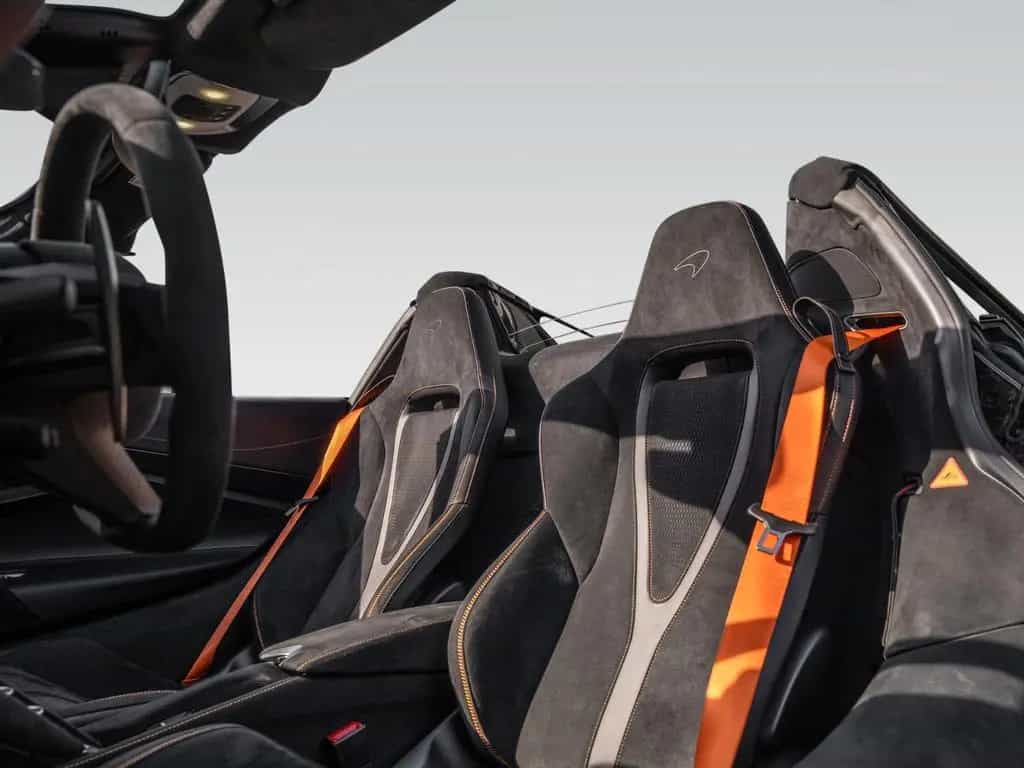 McLaren 750S Spider | Carbon Exterior | Black Alcantara 05/2025-photo-6