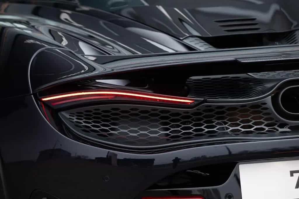 McLaren 750S Coupe / Amethyst Black / Carbon Fibre / B&W 03/2025-photo-15