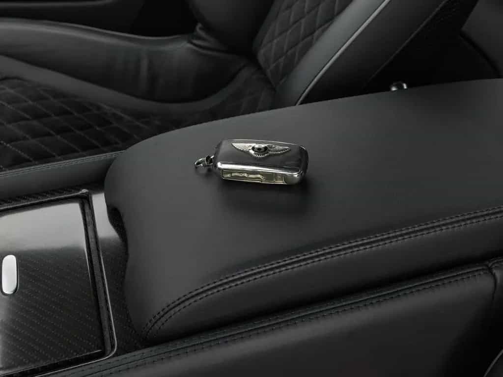 Bentley Continental Supersports Carbon - Schalensitze 06/2010-photo-15