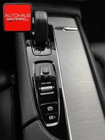 Volvo XC90 B5 B AWD PRO 360+INTELLISAFE+SENSUS+LED+ACC 07/2020-photo-19