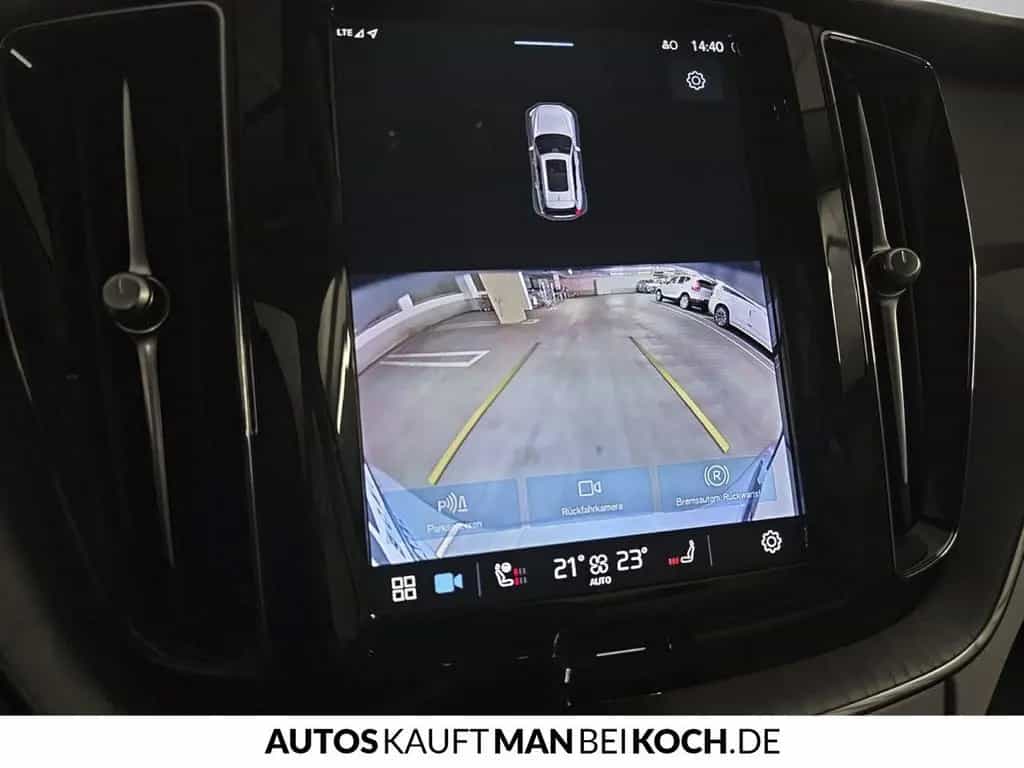 Volvo XC60 B4 Core 4xSHz LED Google LEDER PDC/CAM QI 10/2023-photo-15