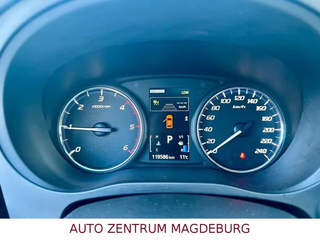 Mitsubishi Outlander Top 4WD AUTOM*SD*KAMERA*7SITZER 09/2016-photo-15