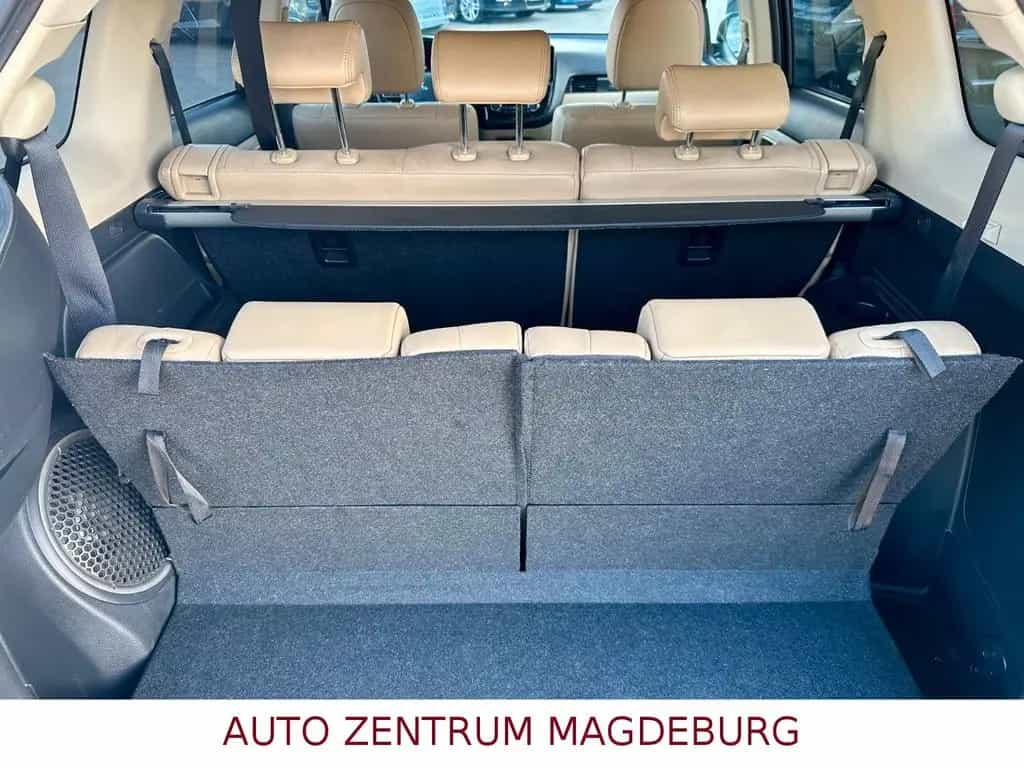 Mitsubishi Outlander Top 4WD AUTOM*SD*KAMERA*7SITZER 09/2016-photo-19