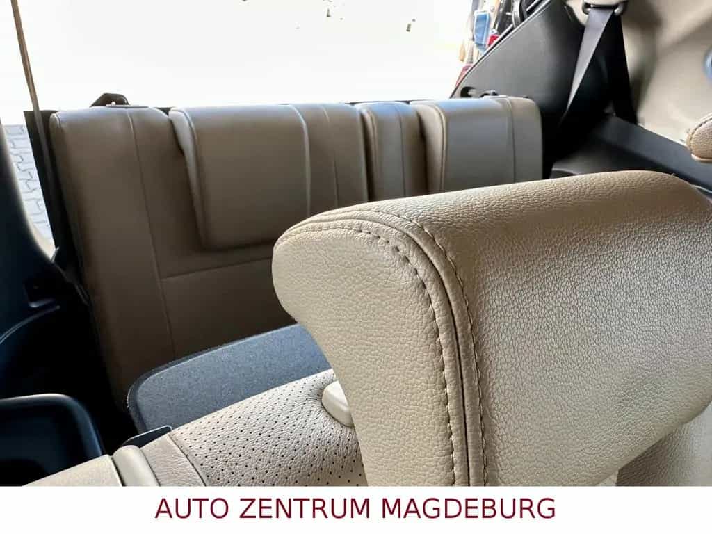 Mitsubishi Outlander Top 4WD AUTOM*SD*KAMERA*7SITZER 09/2016-photo-20