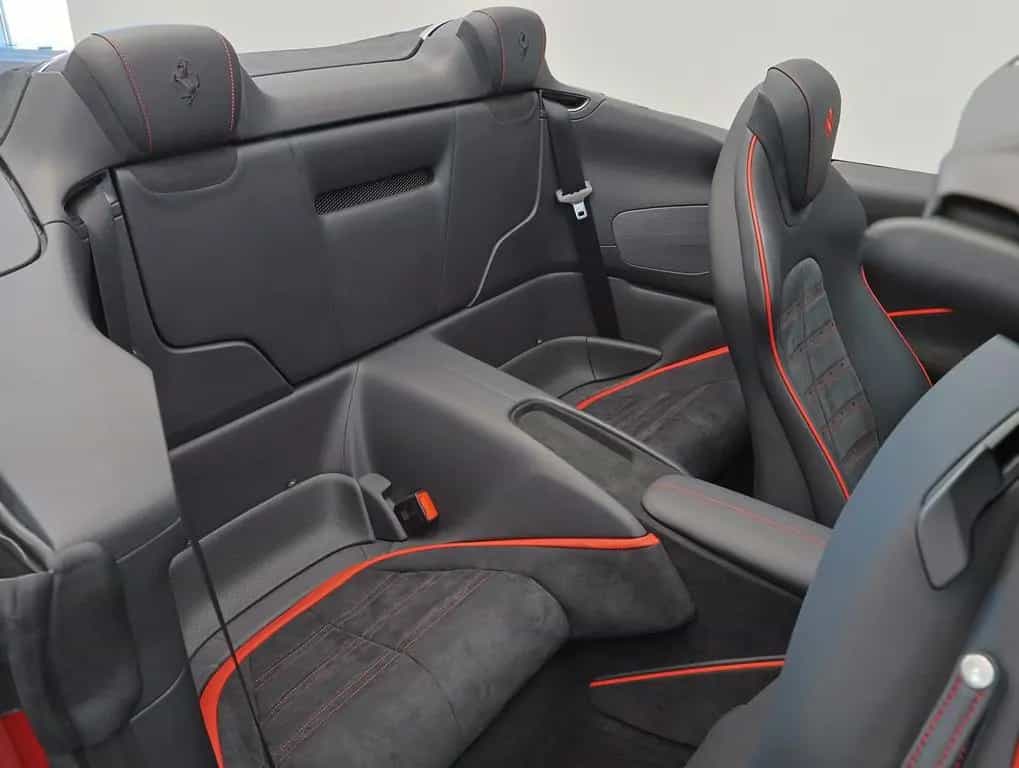 Ferrari Roma Spider 06/2025-photo-20